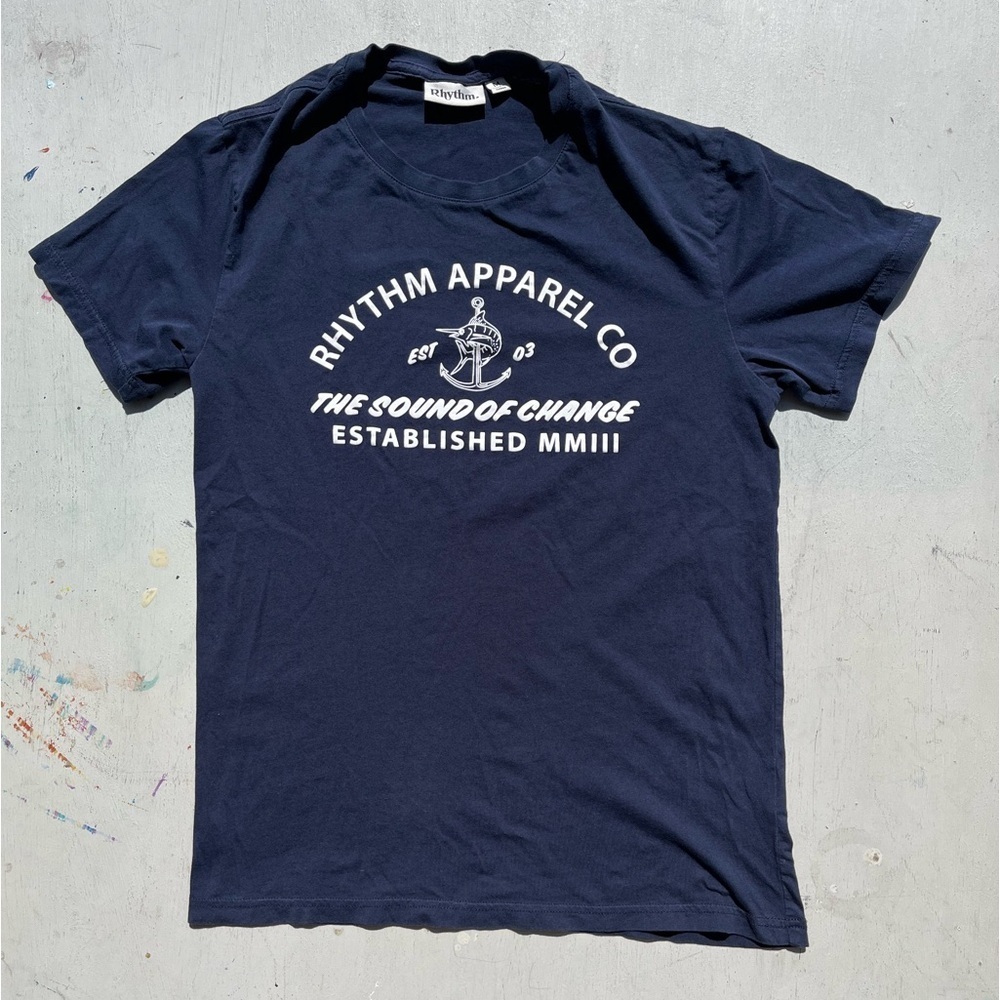 Men's Rhythm Apparel Blue Spell-Out Logo T-Shirt M Crew Cotton Beach Music Surf